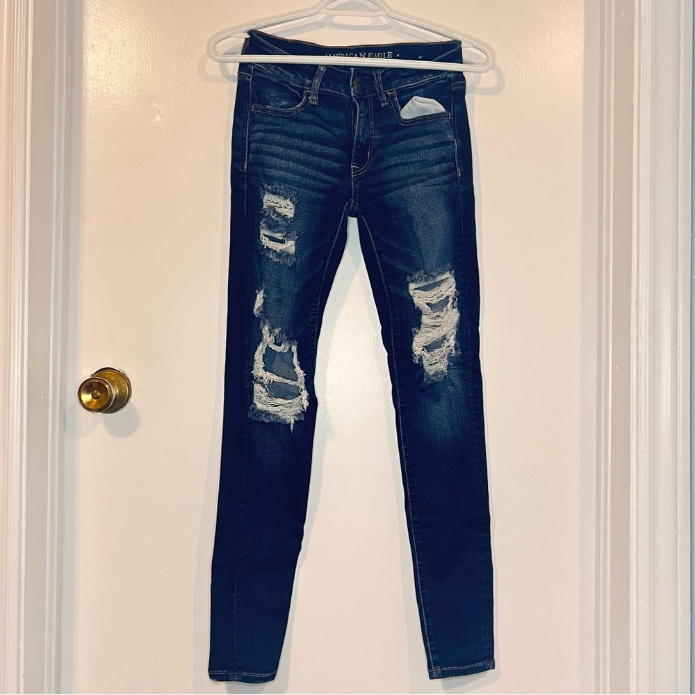 Womens American Eagle denim jeans size 2